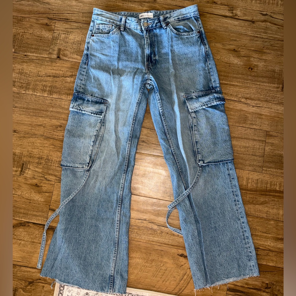 Zara Light Blue Wide-Leg Cargo Jeans